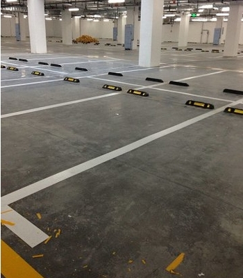 海南畫車道線|?？趧澻嚨婪至骶€|三亞車道分界線