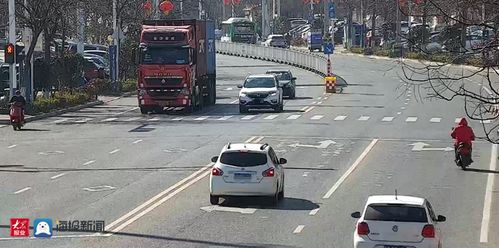 膠州市增設(shè)交通安全設(shè)施，護航春運期間道路交通安全